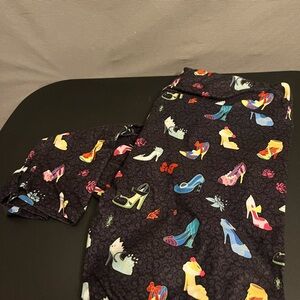 Colorful Shoe Print Leggings